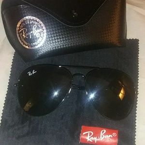 Ray-Bans RB2035